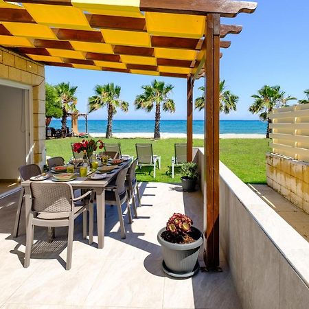 Pebble Beach Apartment Oroklini Extérieur photo
